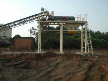 南陽(yáng)瀝青冷再生廠拌設(shè)備使用方法